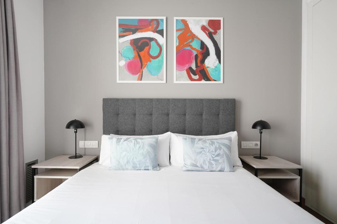 Апартаменты Numa Barcelona Colmena Экстерьер фото