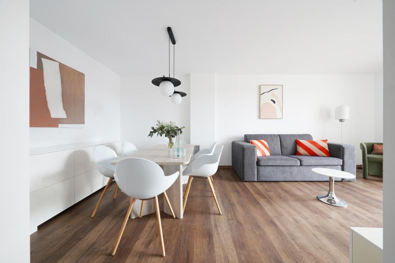 Апартаменты Numa Barcelona Colmena Экстерьер фото