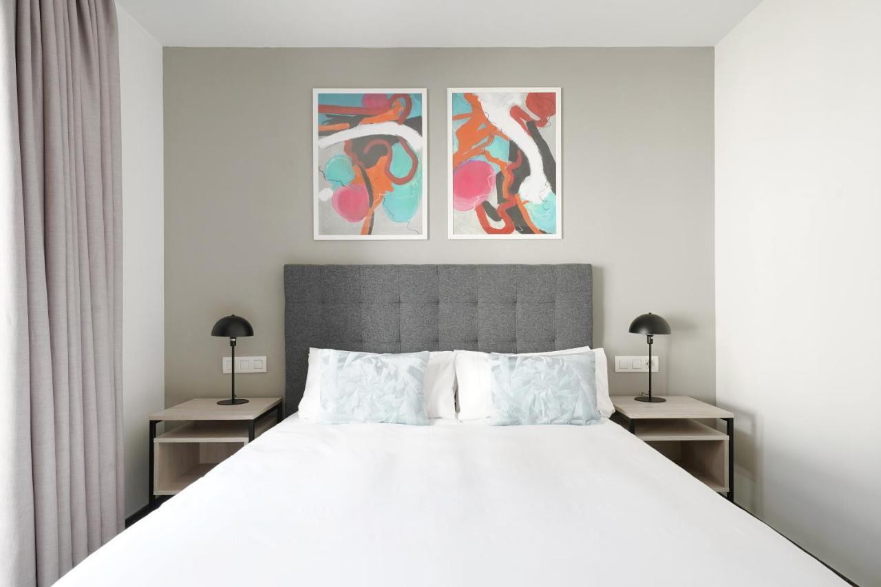 Апартаменты Numa Barcelona Colmena Экстерьер фото